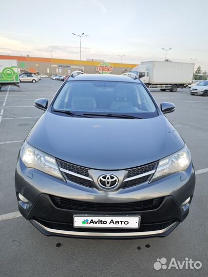 Toyota RAV4 2.2 AT, 2013, 259 000 км