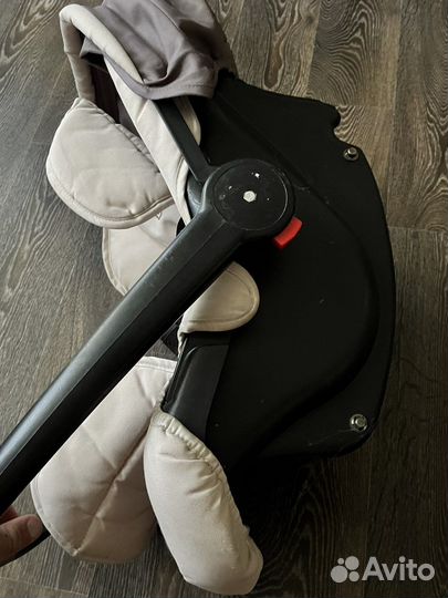 Детское автокресло