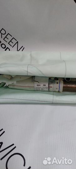 Шторка безопасности правая Volvo S90 31690434