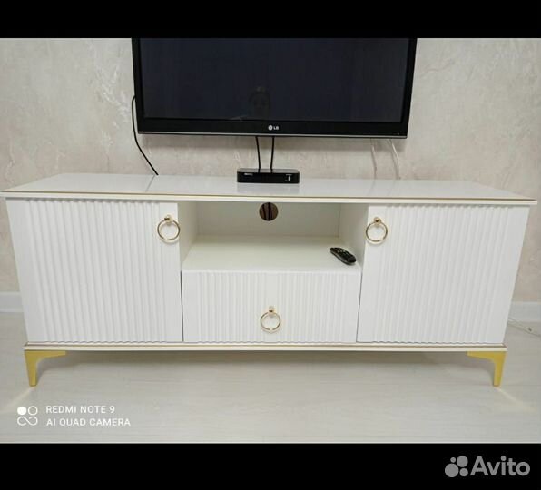 Тумба тв