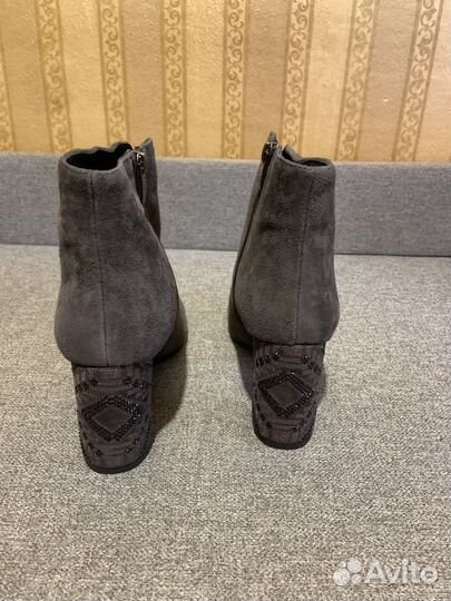 Ботильоны зимние