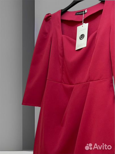 Платье новое 44 размер