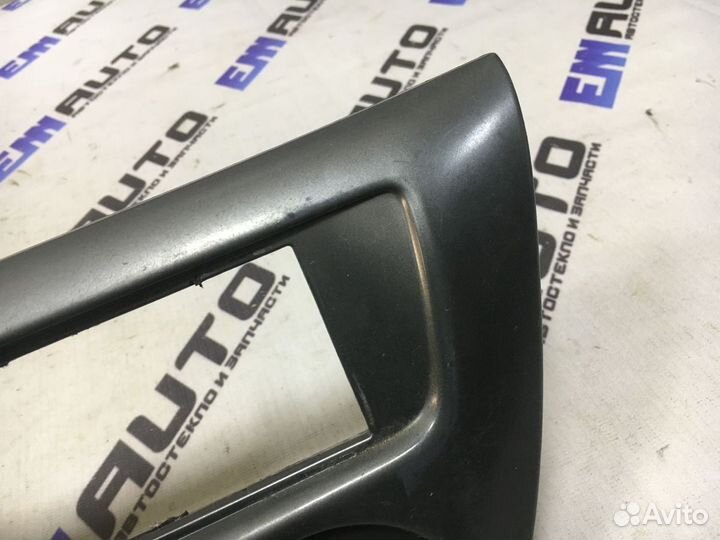 Рамка магнитолы Митсубиси Лансер 9