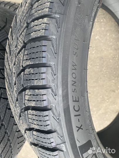 Michelin X-Ice Snow SUV 285/45 R22 114T