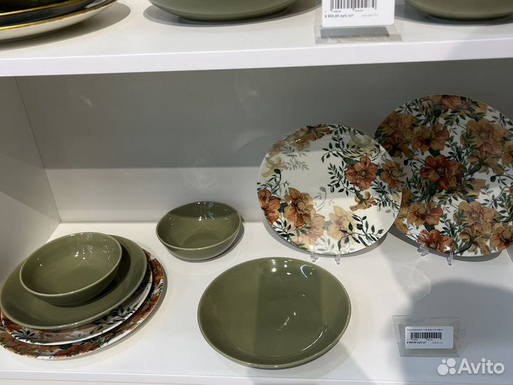 Набор столовой посуды на 6 персон