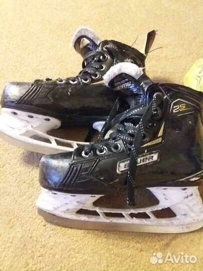 Коньки bauer 13.5 2s