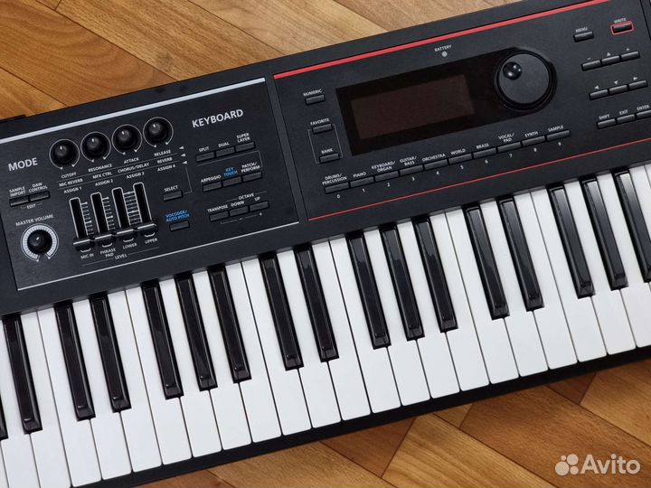 Синтезатор Roland juno-ds 76