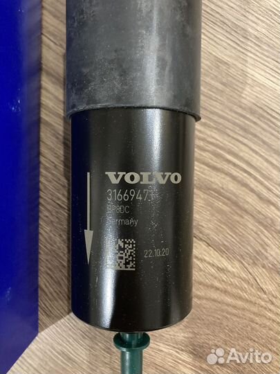 Топливный фильтр для диз Volvo XC90/XC60 31669471