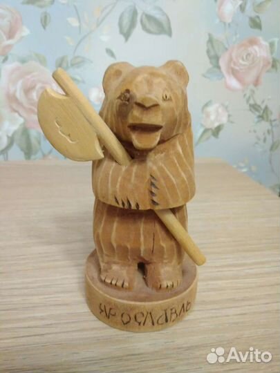 Медведь сувенир