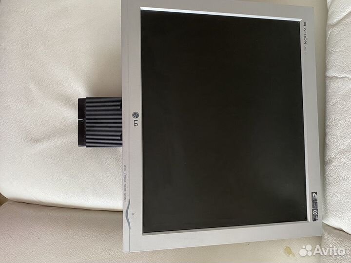 Монитор LG flatron