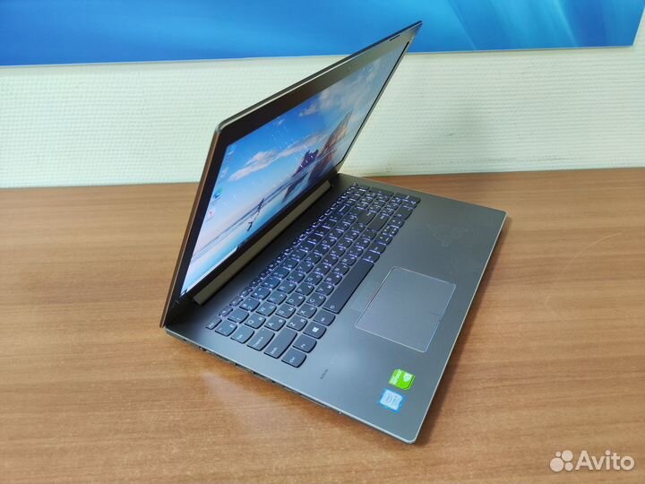 Игровой ноутбук бу / IPS / geforce 940Mx / ssd