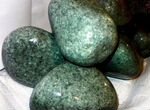 Камень для бань от жадеита до нефрита (Хакасия)