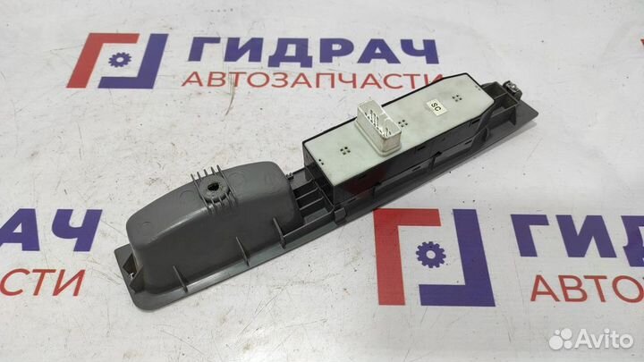 Блок управления стеклоподъемниками Chevrolet Lacet