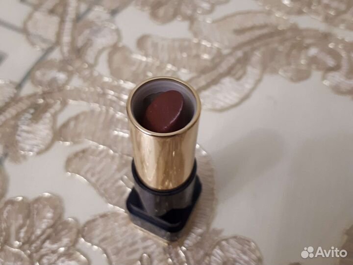 Помада губная