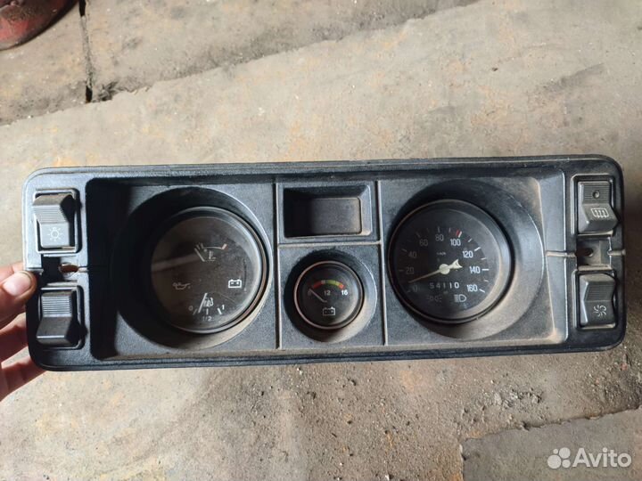 Комбинация приборов ваз 2105