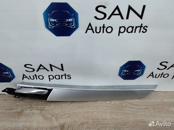 Накладка двери декоративная передняя левая Bmw X5