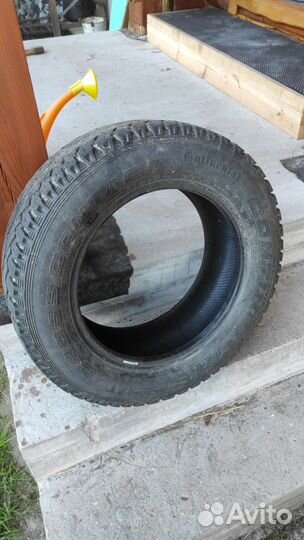 Continental ContiCrossContact AT 215/65 R16