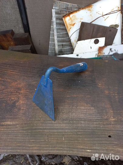 Тяпки, мотыги, рыхлители ручной работы