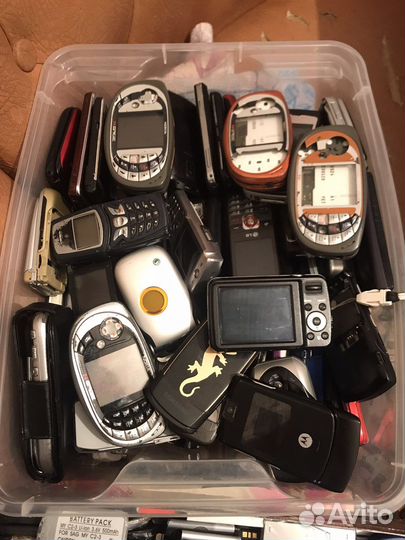 Скупка старых сотовых телефонов