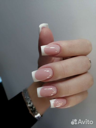 Маникюр
