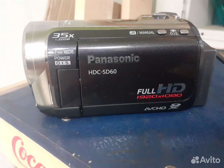 Цифровая видеокамера sony