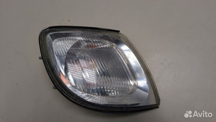 Поворот Hyundai Trajet, 2005