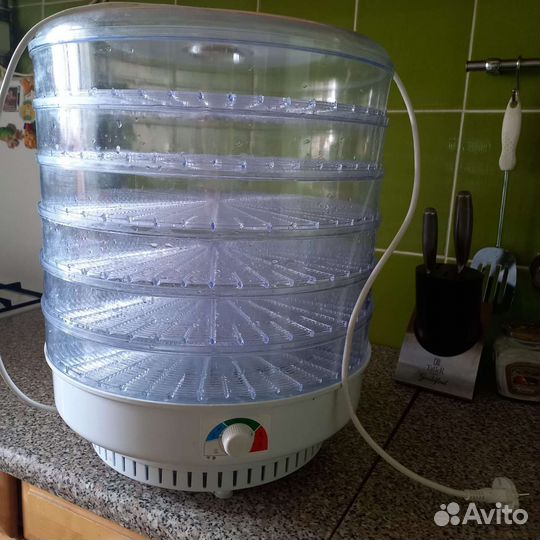 Сушилка для овощей и фруктов ветерок 2