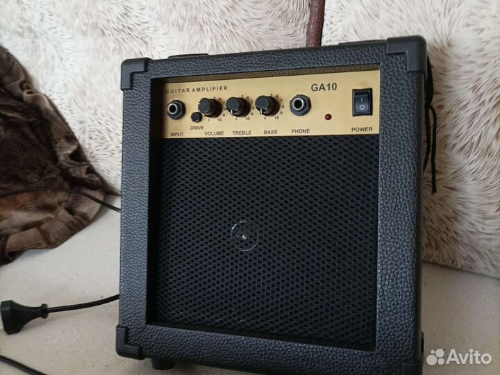 Электро гитара с усилителем