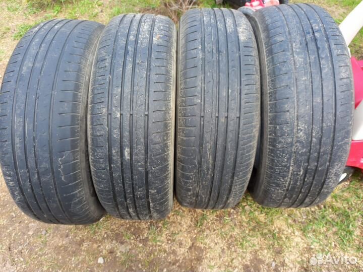 Yokohama BluEarth E50 215/65 R17 V