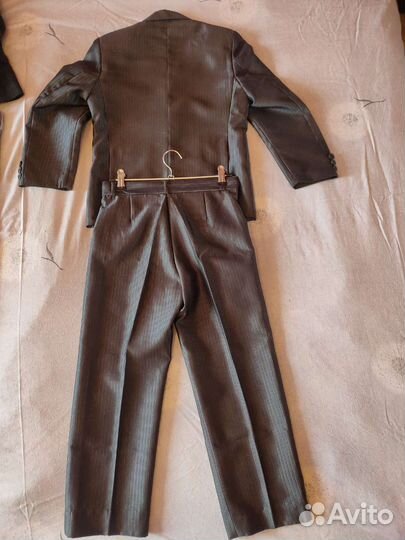 Школьная форма для мальчика серая 122 128