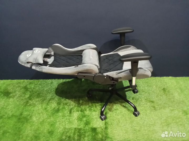 Игровое кресло