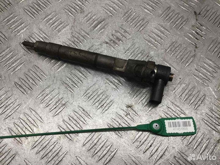 Форсунка Mercedes C-klasse 0445110177; A6480700287