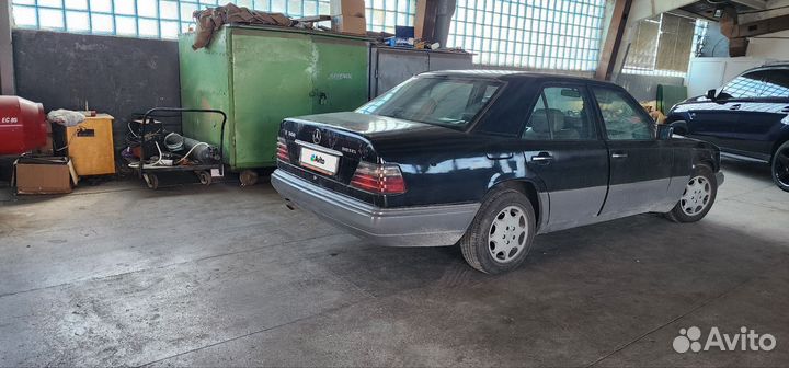 Mercedes-Benz E-класс, 1993