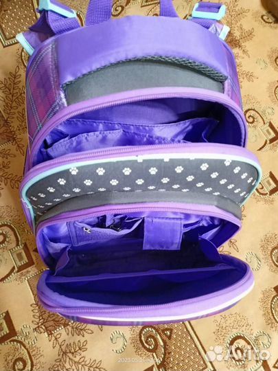 Школьный рюкзак