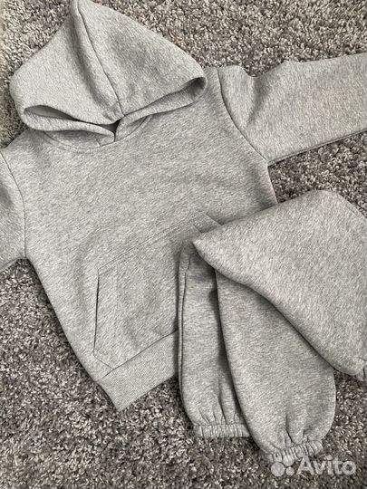 Спортивный костюм детский новый