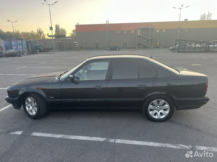 BMW 5 серия 2.0 МТ, 1995, 550 000 км