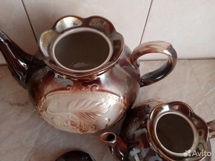 Заварочный и доливочный чайники новые