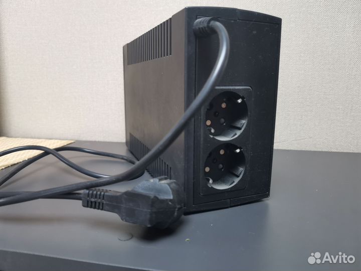 Ибп бесперебойник apc