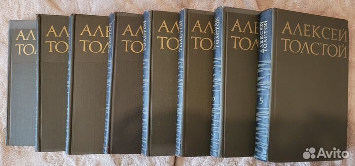 Распродаю домашнюю библиотеку