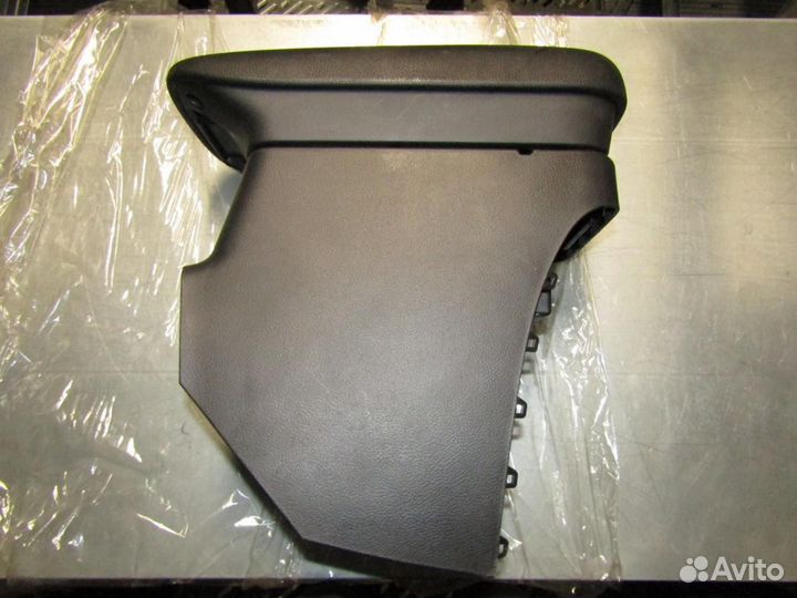 Подлокотник Outlander (GF) 2012