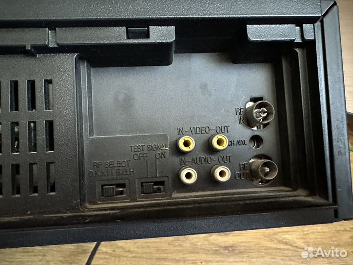 Видеомагнитофон кассетный panasonic nv-sd205