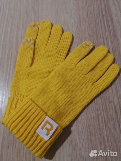 Перчатки Reebok