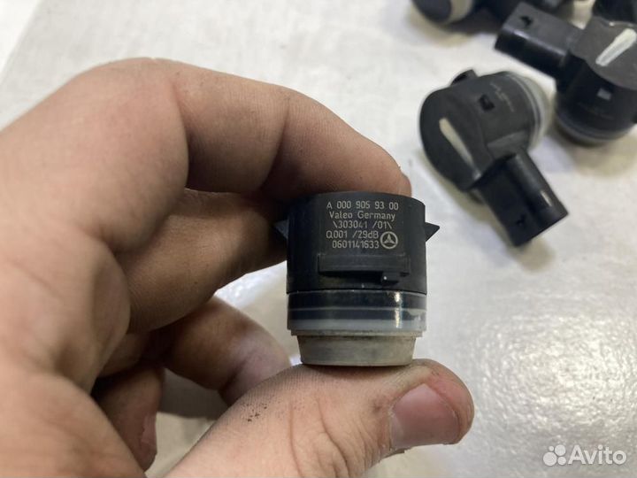 Датчик парковки Mercedes-Benz S-Class W222