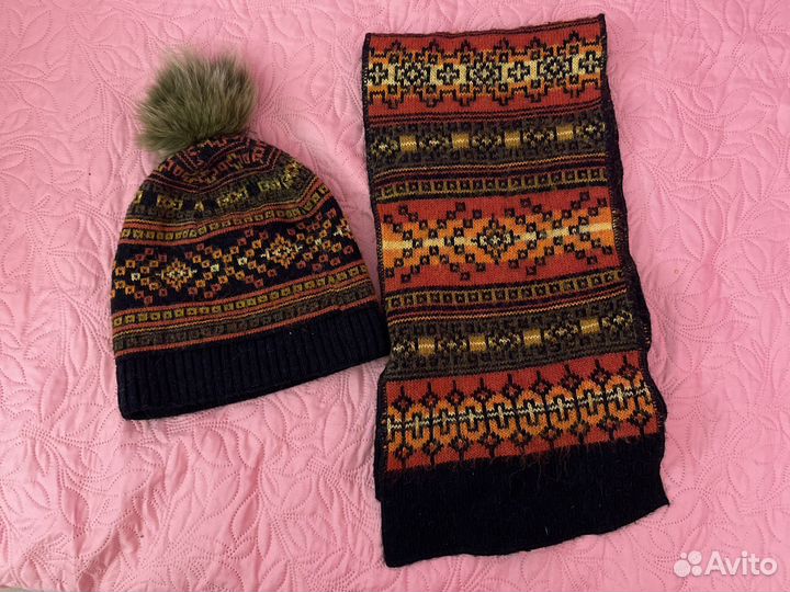 Женский шарф и шапка