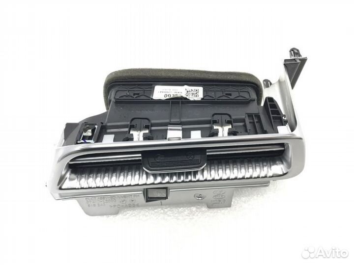 Дефлектор воздушный передний правый Kia K 5 5 G4KN