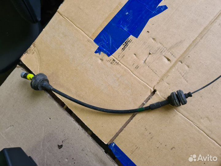 Тросик газа Kia Sportage 2006