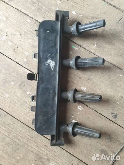 Катушка зажигания peugeot 206