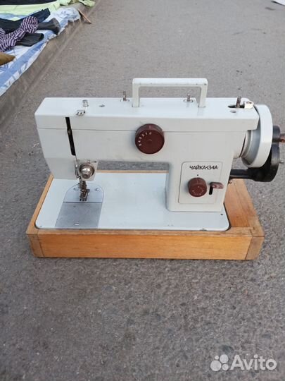 Швейная машина Чайка 134