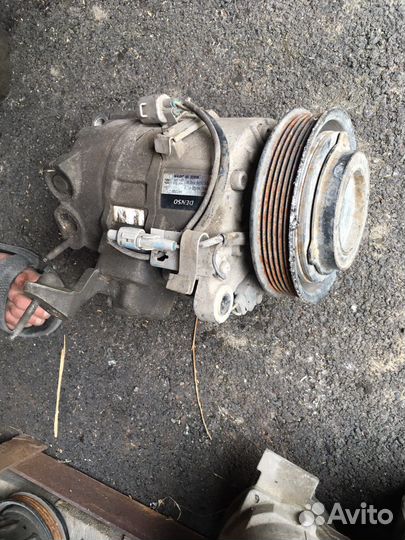 Компрессор кондиционера Toyota 447200