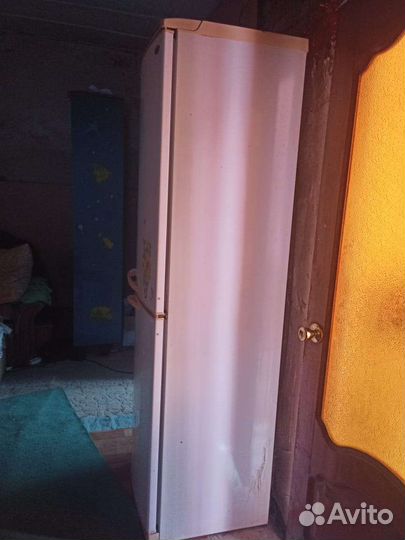 Холодильник бу